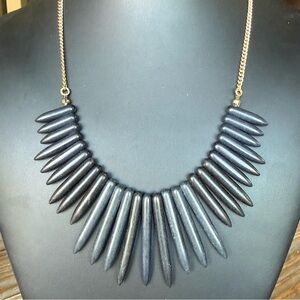 Black Gray Stone Spike Bib Style Necklace Gold Tone 18-21” Adjustable Length